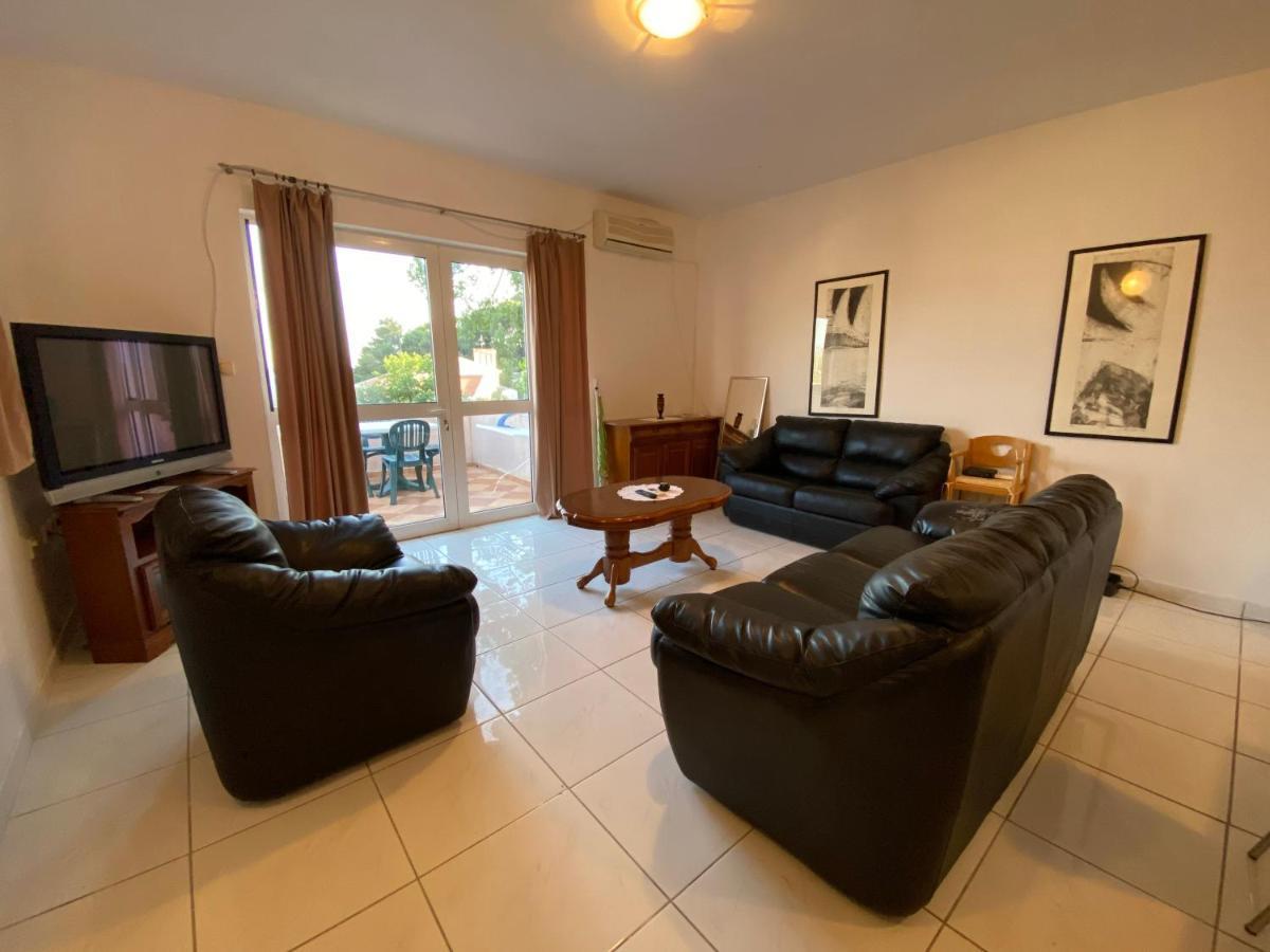 Apartments Mandarina Garden Petrovac Dış mekan fotoğraf