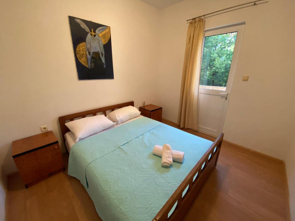 Apartments Mandarina Garden Petrovac Dış mekan fotoğraf