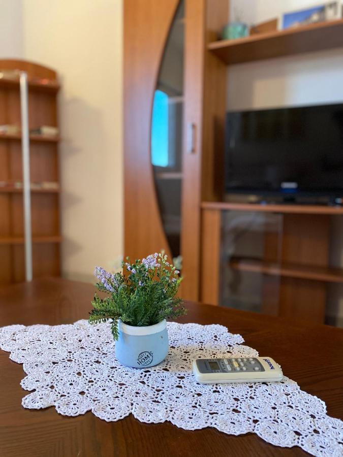 Apartments Mandarina Garden Petrovac Dış mekan fotoğraf