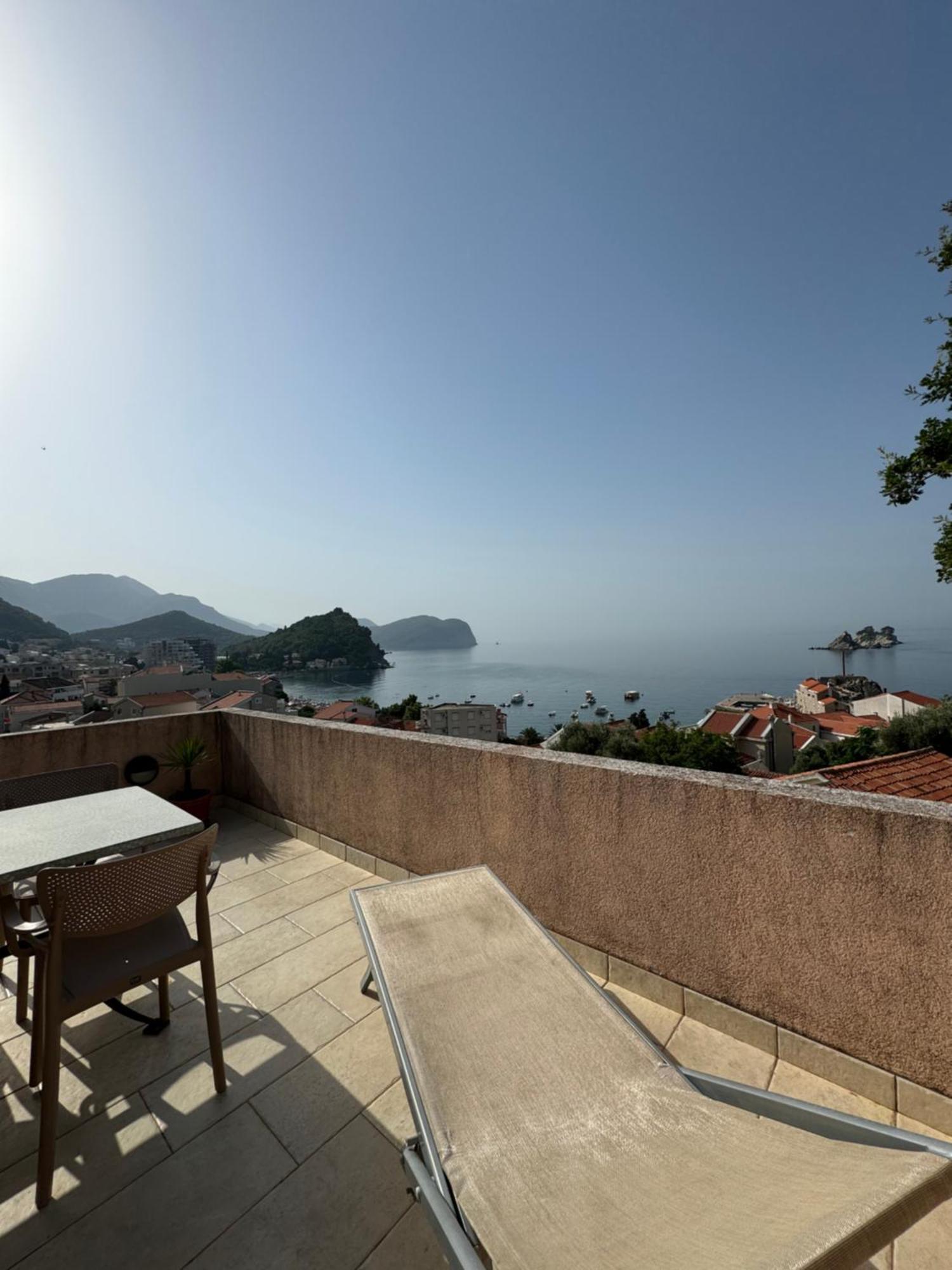 Apartments Mandarina Garden Petrovac Dış mekan fotoğraf
