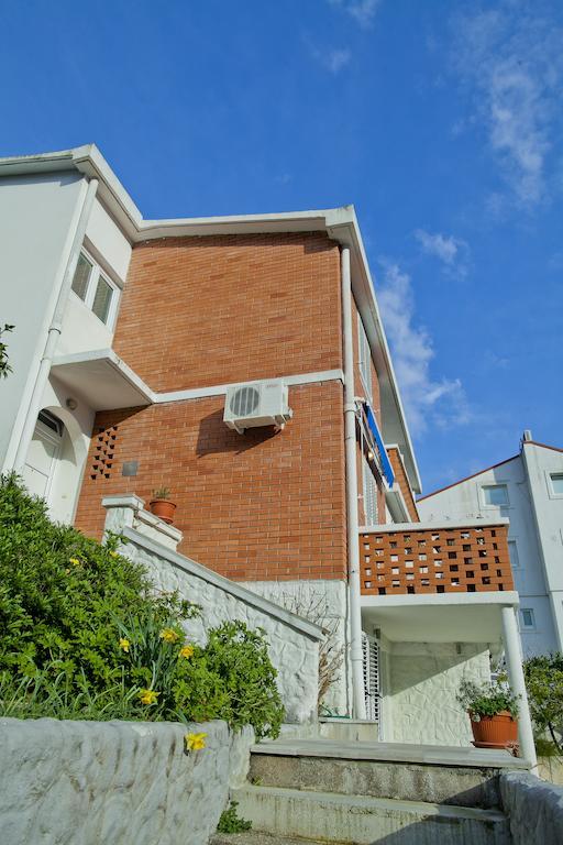 Apartments Mandarina Garden Petrovac Dış mekan fotoğraf