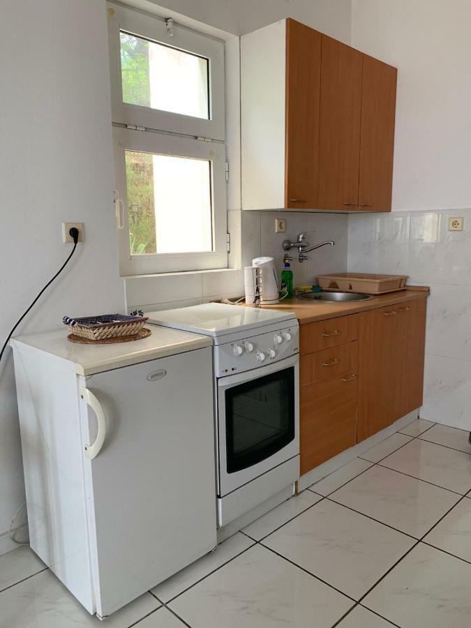 Apartments Mandarina Garden Petrovac Dış mekan fotoğraf